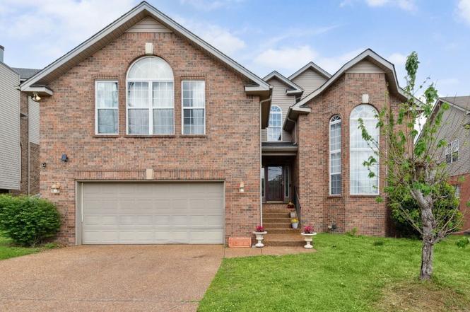 5512 Oak Chase Dr, Antioch, TN