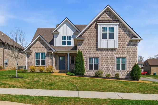 200 Ernest Dr, Lebanon, TN