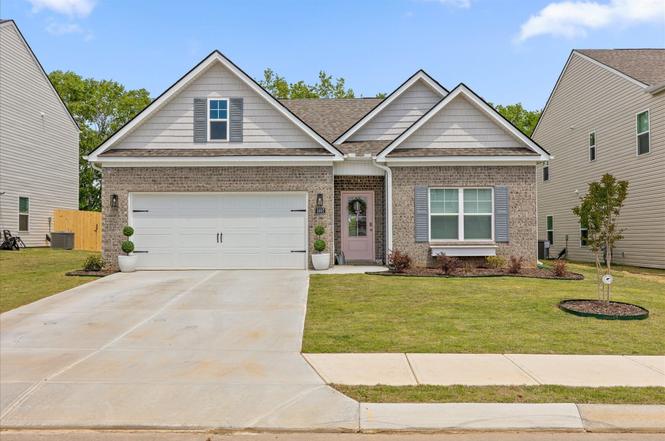 5697 Prickly Loop, Ooltewah, TN