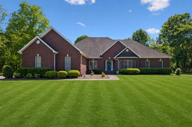 3301 Shacklett Rd, Murfreesboro, TN