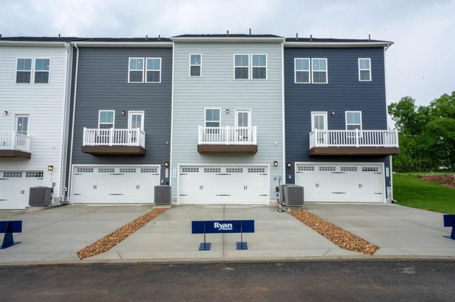 4054 Gaskill Dr Unit 90 B, Smyrna, TN