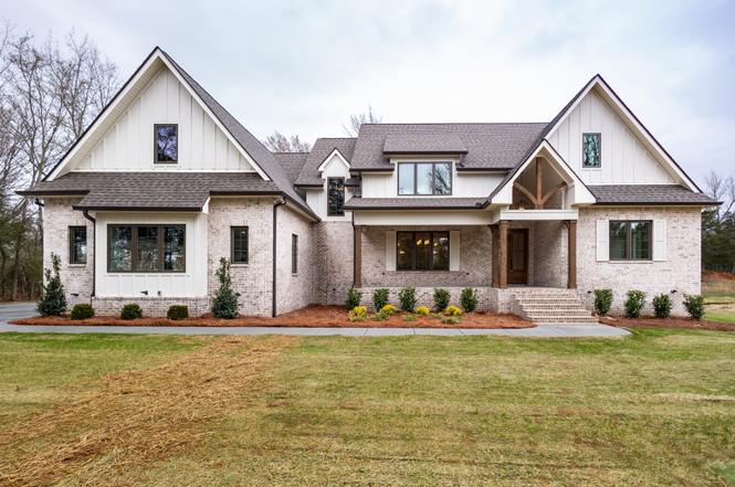 658C Burnett Rd, Mt. Juliet, TN