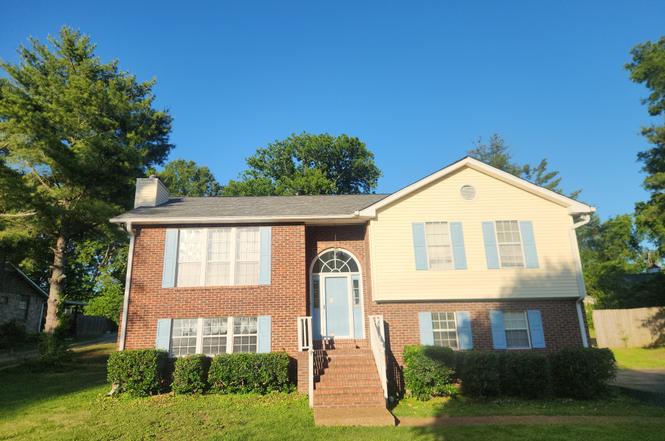 951 Belvedere Dr, Gallatin, TN