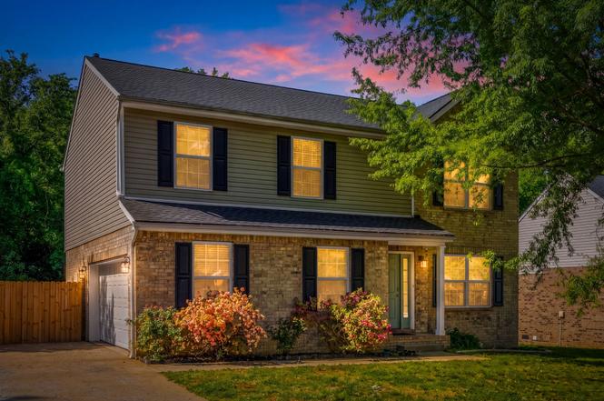 661 Smoky Mountains Dr, Gallatin, TN