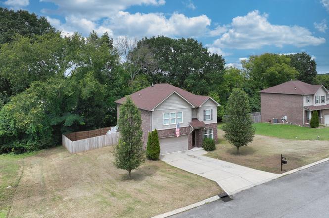 1011 Carriage Trl, Mount Juliet, TN