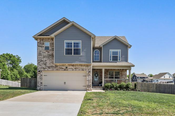 1273 Bailywick Dr, Clarksville, TN