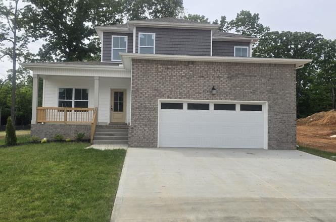 526 N Halfifax Ct, Clarksville, TN