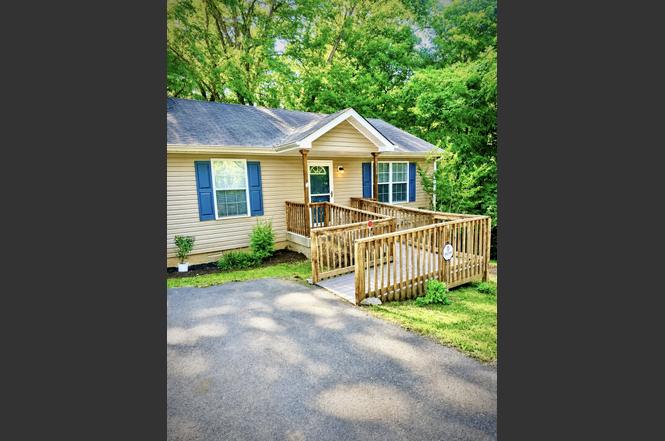 168 Inglewood Dr, Clarksville, TN