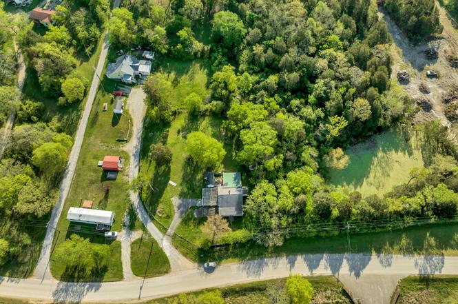 1810 Monsanto Rd, Columbia, TN