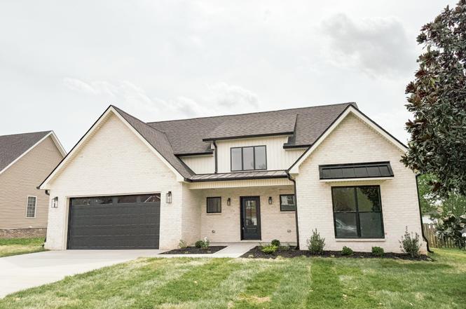 3360 Marrast Dr, Clarksville, TN