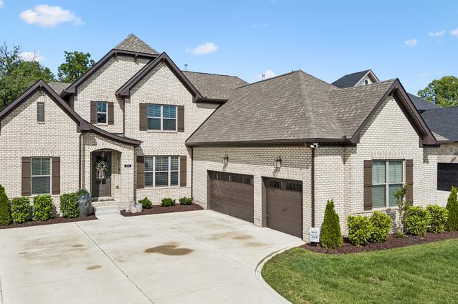 105 Hayden Ln, Gallatin, TN