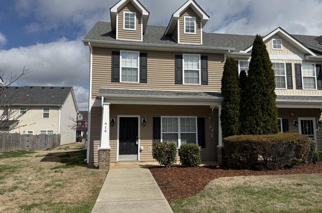416 Kubota Dr, Murfreesboro, TN