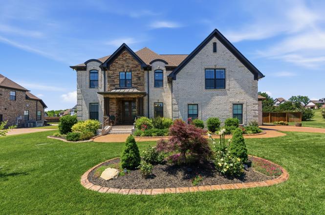 1504 Macintosh Dr, Mount Juliet, TN