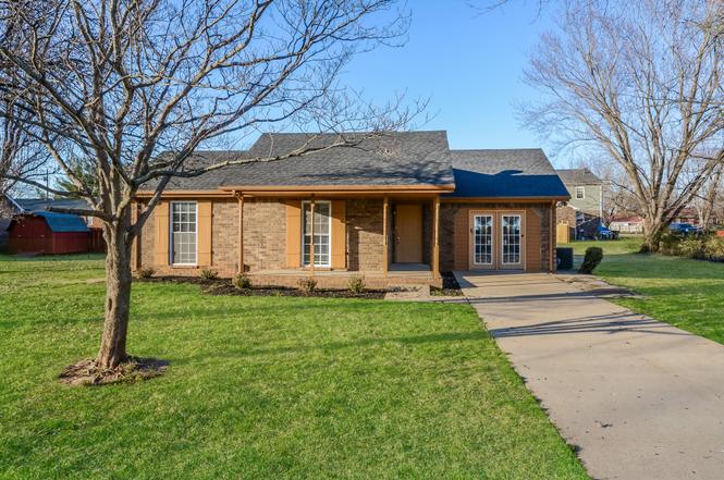 415 Lawson Rd, Smyrna, TN