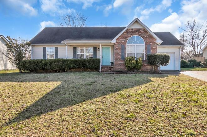 2911 Islington Dr, Murfreesboro, TN