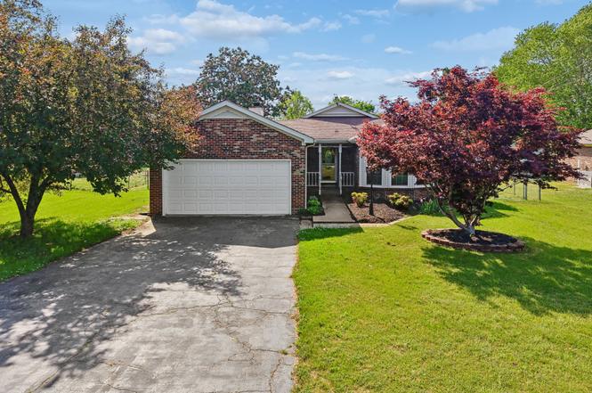 1646 Lillian Cir, Columbia, TN