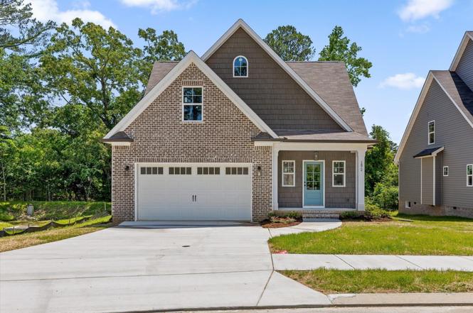 1872 Oakvale Dr, Chattanooga, TN