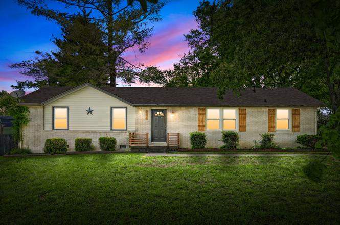 211 Tobacco Rd, Clarksville, TN