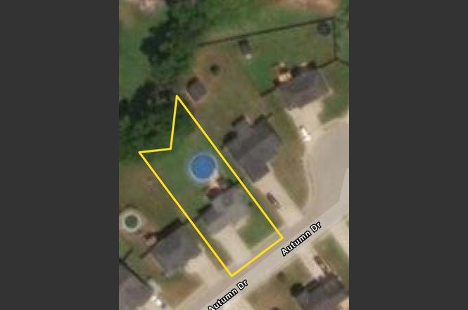 1716 Autumn Dr, Clarksville, TN