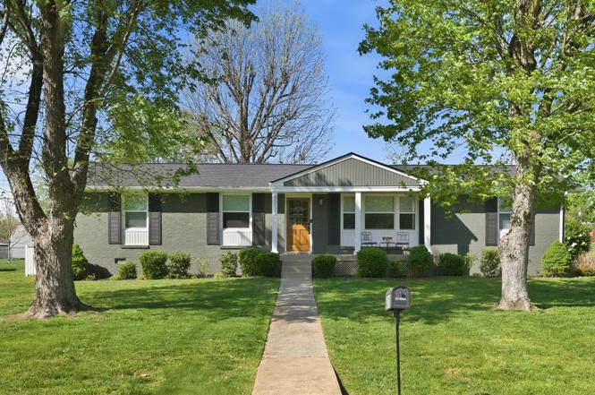 4011 Brookside Dr, Columbia, TN