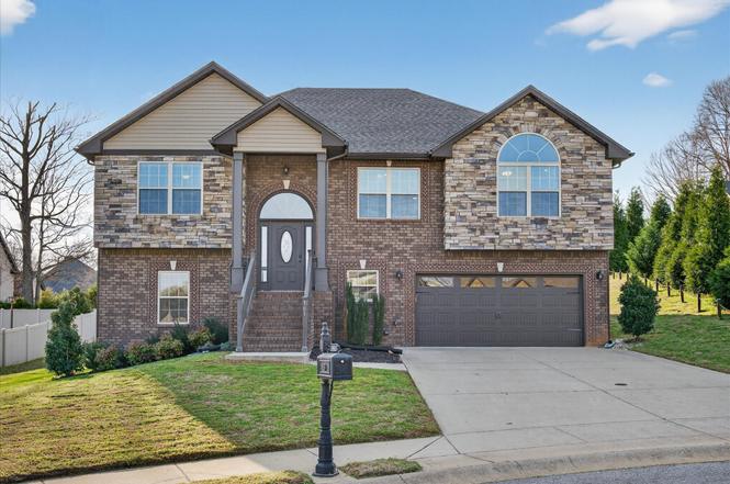 161 Roanoke Station Cir, Clarksville, TN