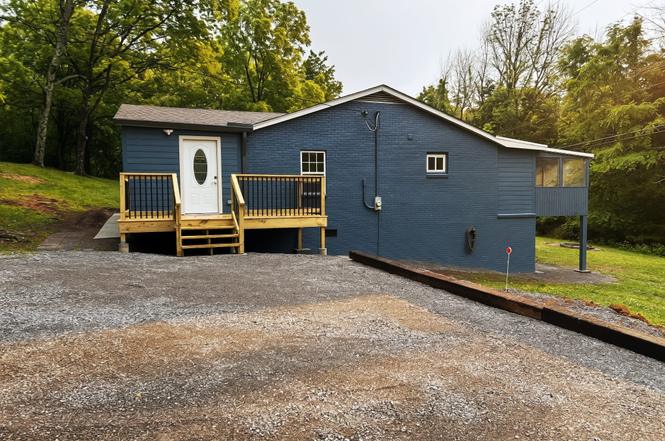 10030 Coles Ferry Pike, Lebanon, TN