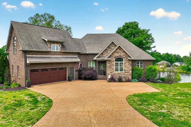1228 Ballentrace Blvd, Lebanon, TN