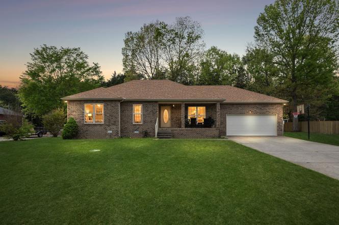 579 Windy Rd, Mount Juliet, TN
