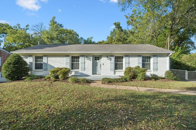 338 Lynn Dr, Nashville, TN