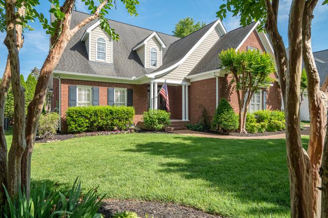 668 Springlake Dr, Franklin, TN