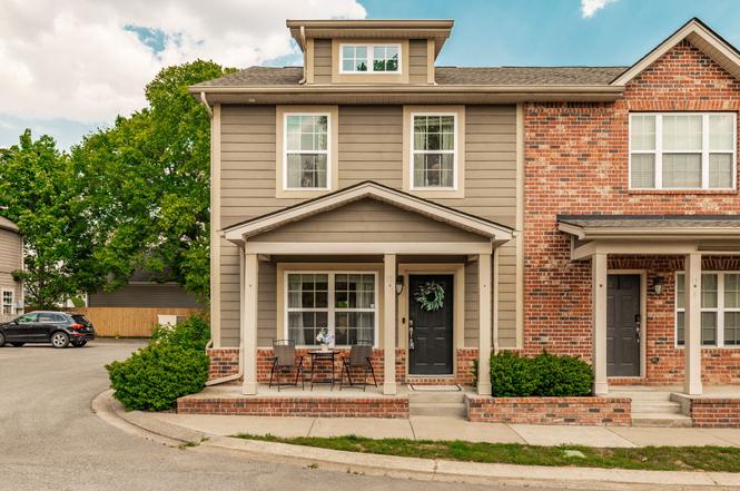 95 Plumlee Dr #5, Hendersonville, TN