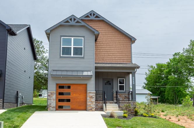 547 Charleston Cove Way, Clarksville, TN