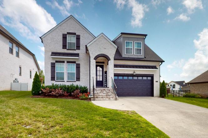 257 Hutch Ct, Gallatin, TN
