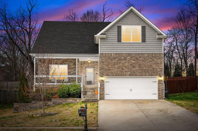 2204 Killington Dr, Clarksville, TN