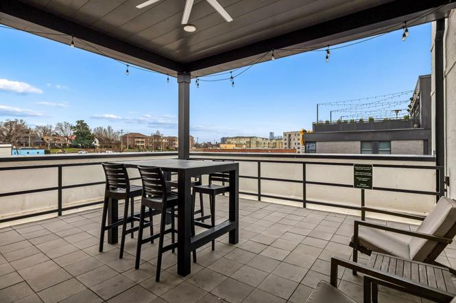 815 Main St #402, Nashville, TN