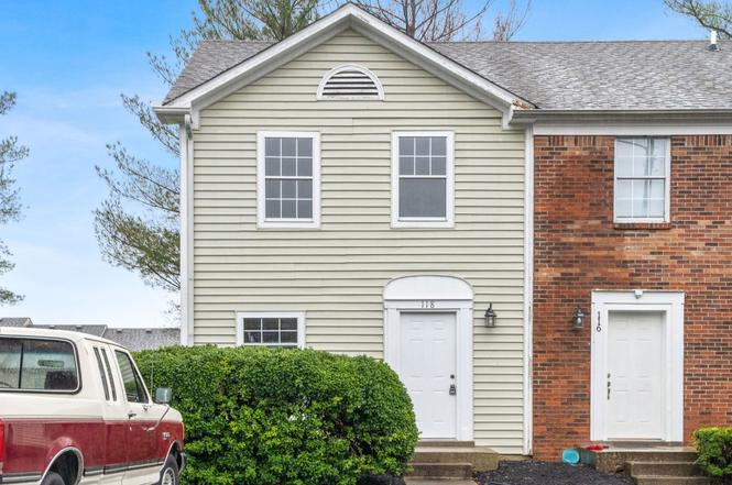 118 Greenland Ct, Clarksville, TN