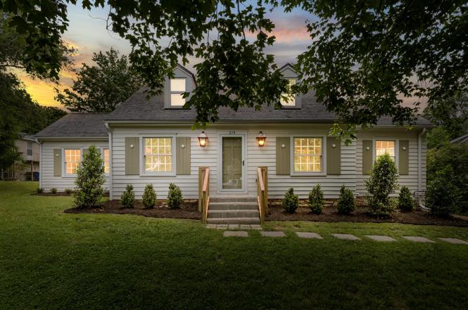 215 Lewisburg Ave, Franklin, TN