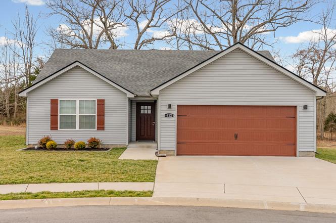 612 Crowder Ct, Clarksville, TN
