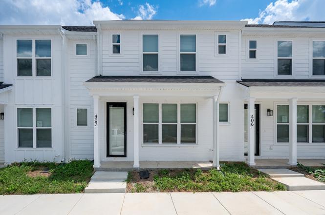 407 Curtis Hilton Way, Lebanon, TN
