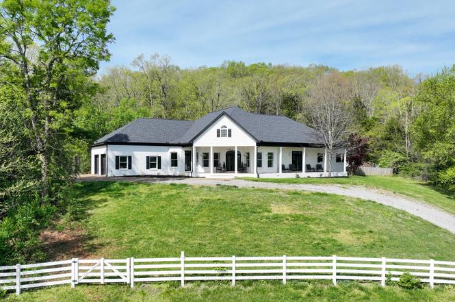 4321 Long Ln, Franklin, TN