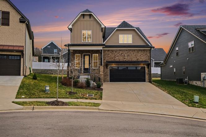 904 Chick Ct, Brentwood, TN