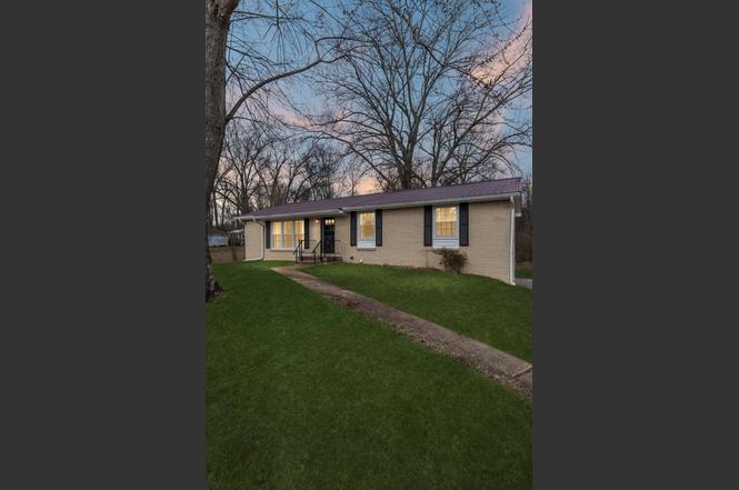 205 Shiloh Rd, Clarksville, TN
