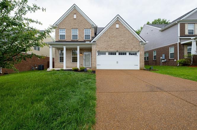704 Bench Ln, Mount Juliet, TN