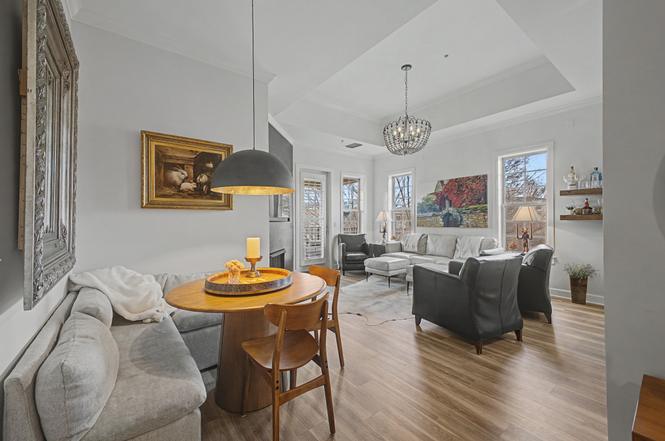 305 Seven Springs Way #403, Brentwood, TN