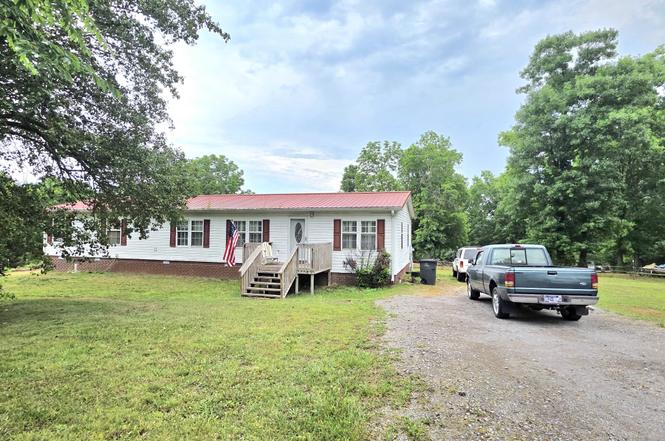 579 Canoe Branch Rd, Lebanon, TN