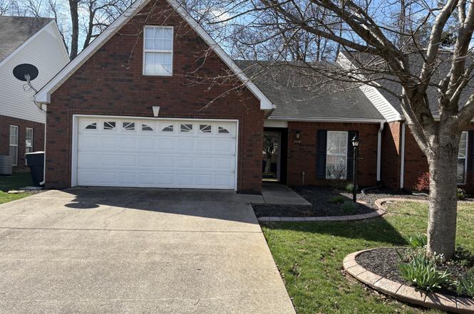 2747 Stonehedge Dr, Murfreesboro, TN