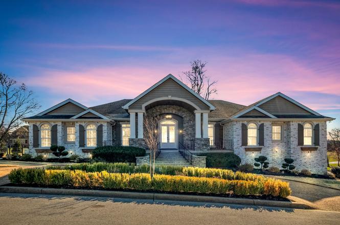 100 Glenway Pt, Lebanon, TN
