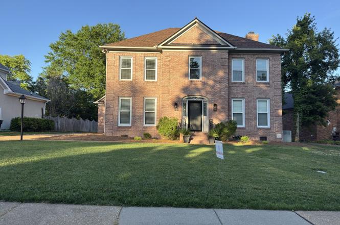 232 Scotsman Ln, Franklin, TN
