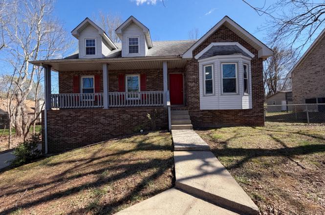 1157 Woodbridge Dr, Clarksville, TN