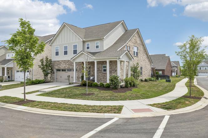 702 Omaha Dr, Gallatin, TN